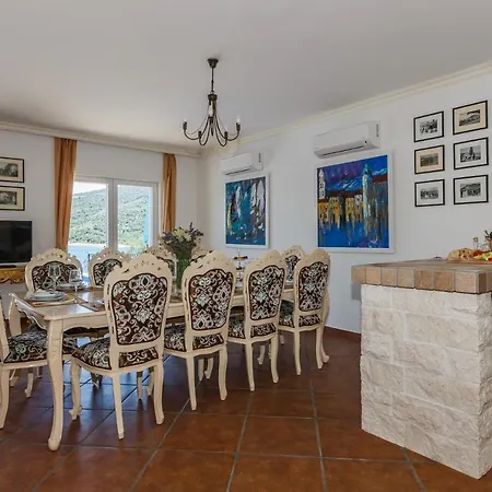 Villa Dalmacija Marina
