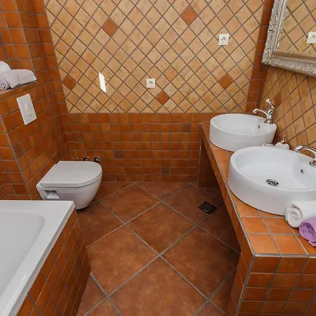 Villa Dalmacija *